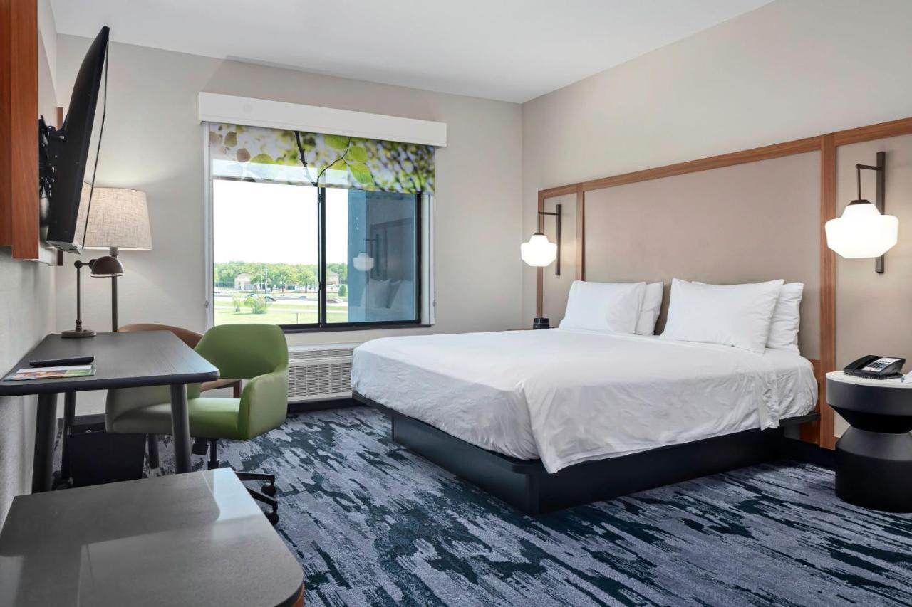 Fairfield Inn & Suites By Marriott Corinth South Denton Area Buitenkant foto
