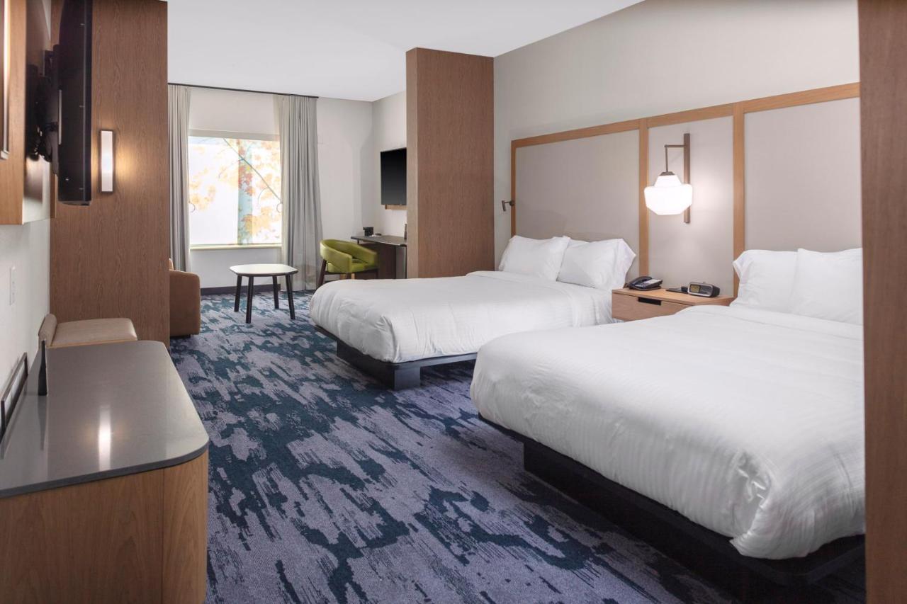 Fairfield Inn & Suites By Marriott Corinth South Denton Area Buitenkant foto