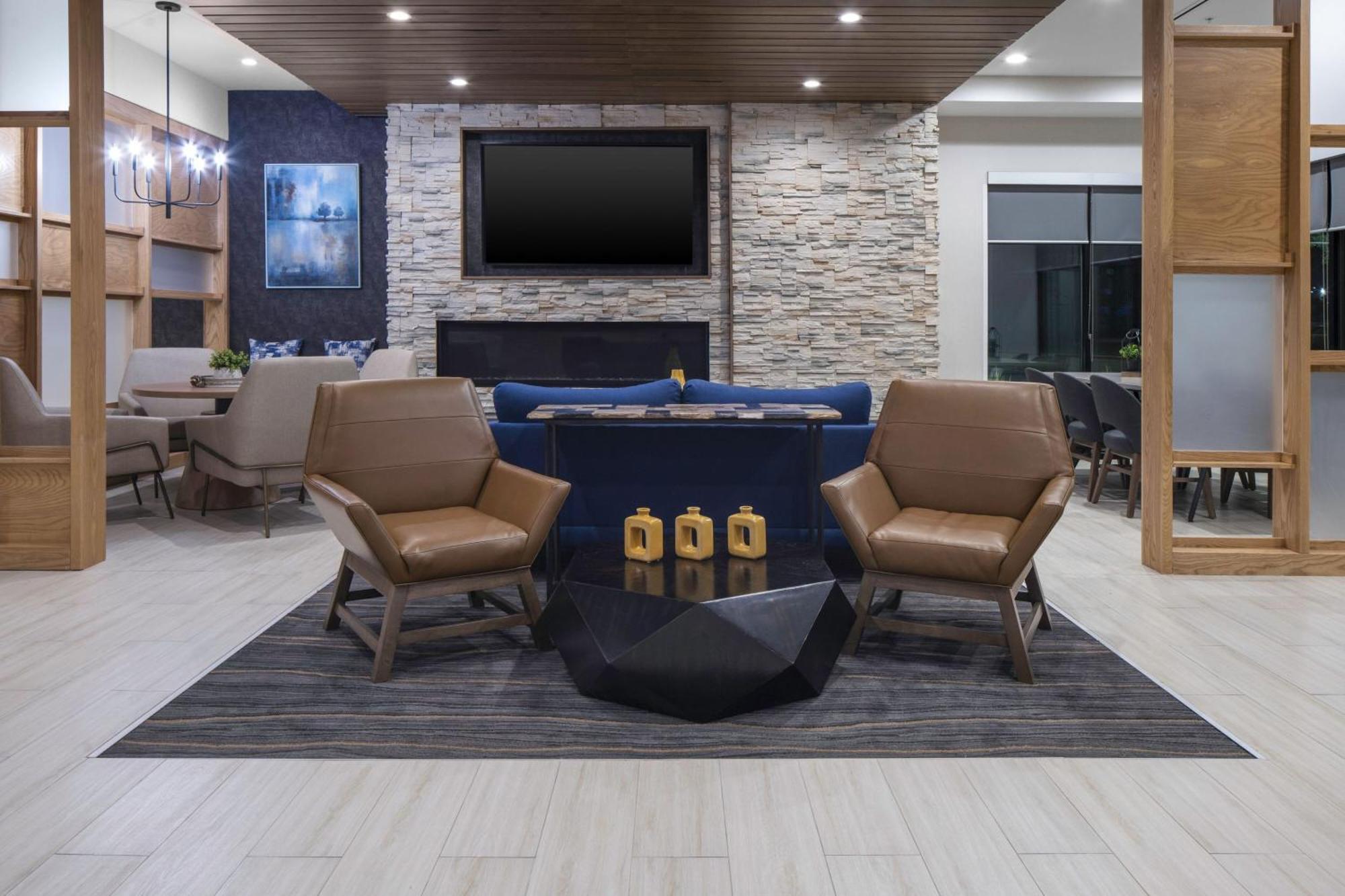 Fairfield Inn & Suites By Marriott Corinth South Denton Area Buitenkant foto